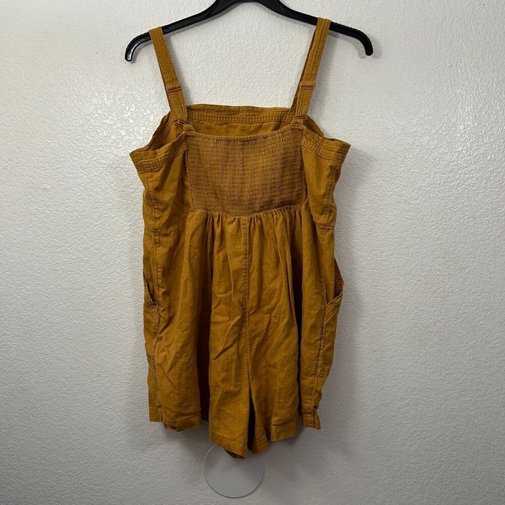 Old Navy PETITE Sleeveless Linen Blend Romper - Picture 6 of 9